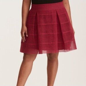 Torrid Fuchsia Berry Mesh Textured Pleated Flared Circle Skater Skirt Plus 4X